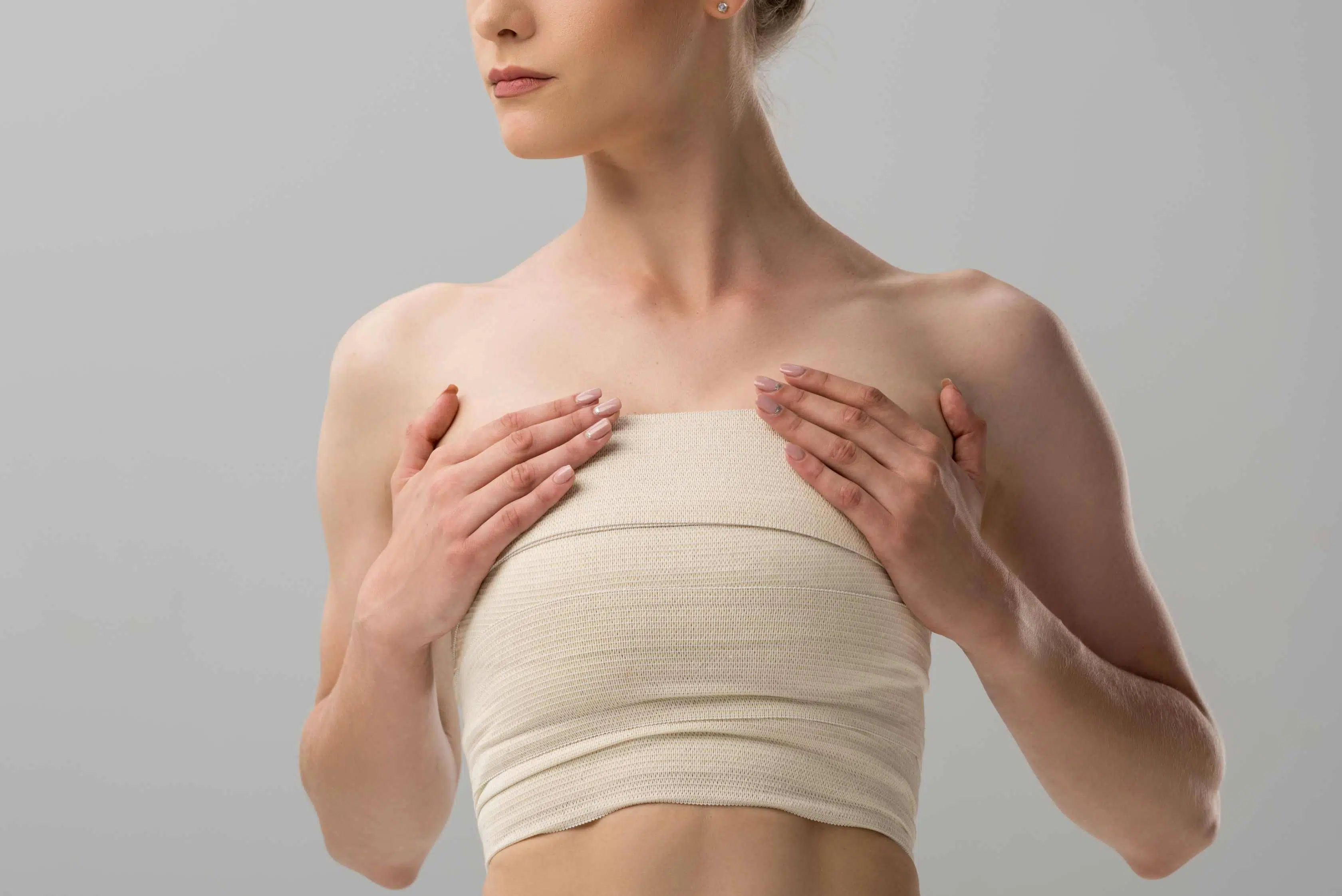 Comment obtenir un résultat optimal de sa cicatrice après une chirurgie esthétique ? | Dr Sarfati | Paris