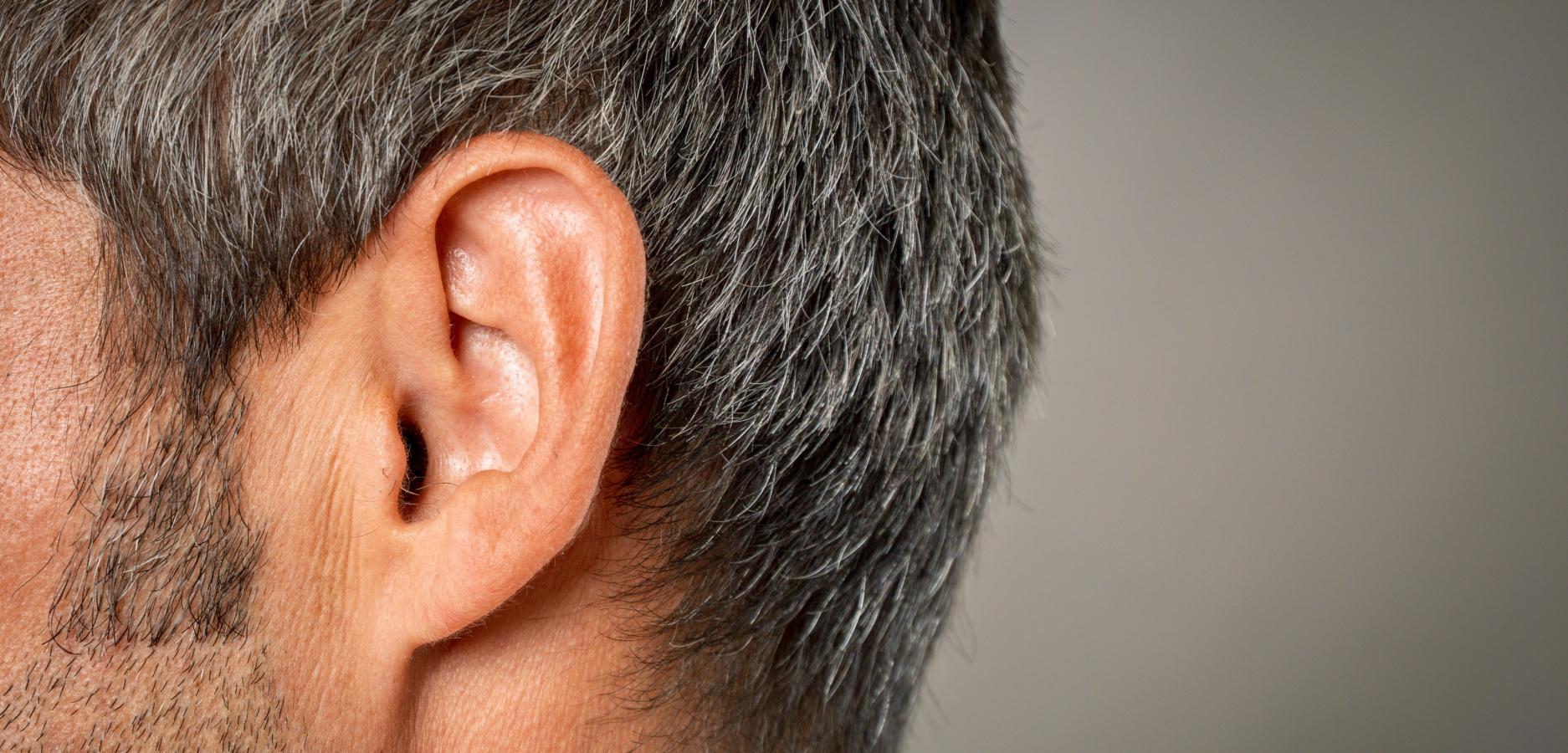 Comment déroule chirurgie réduction pavillon oreille | Dr Sarfati | Paris