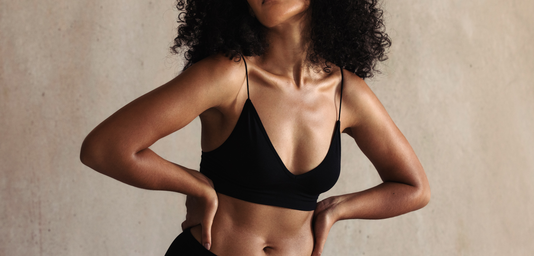 augmentation mammaire adaptée corriger asymétrie | Dr Sarfati | Paris